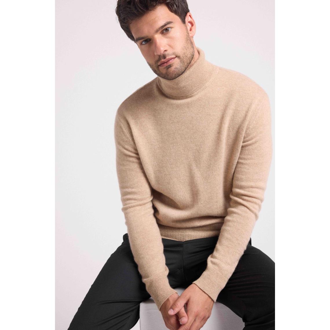 homme-pull-col-roule-894xsm.jpg