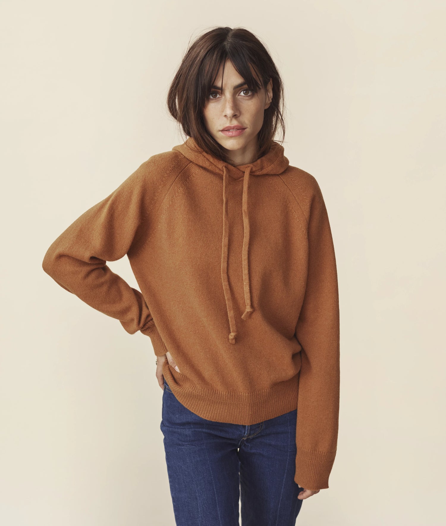 pull-capuche-femme-972snq-1.jpg