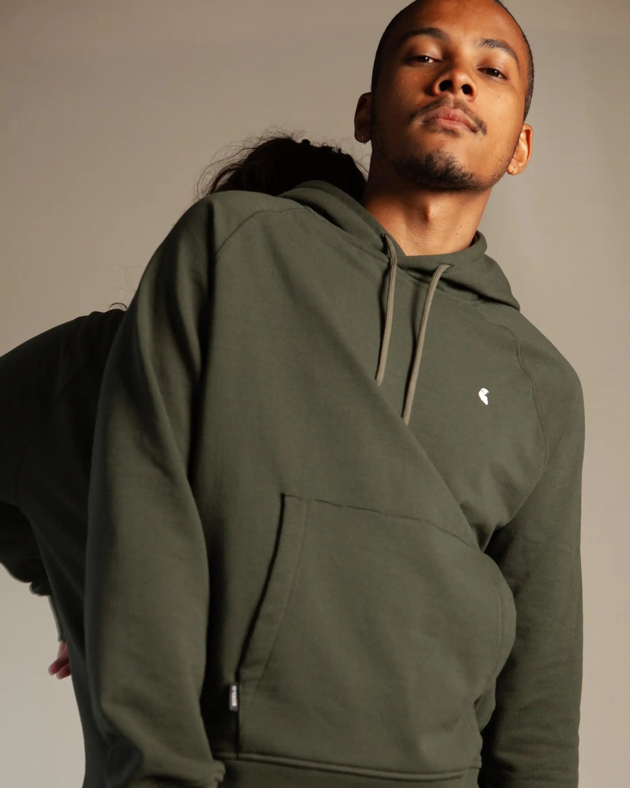 sweat-capuche-homme-924cjr-1.jpg