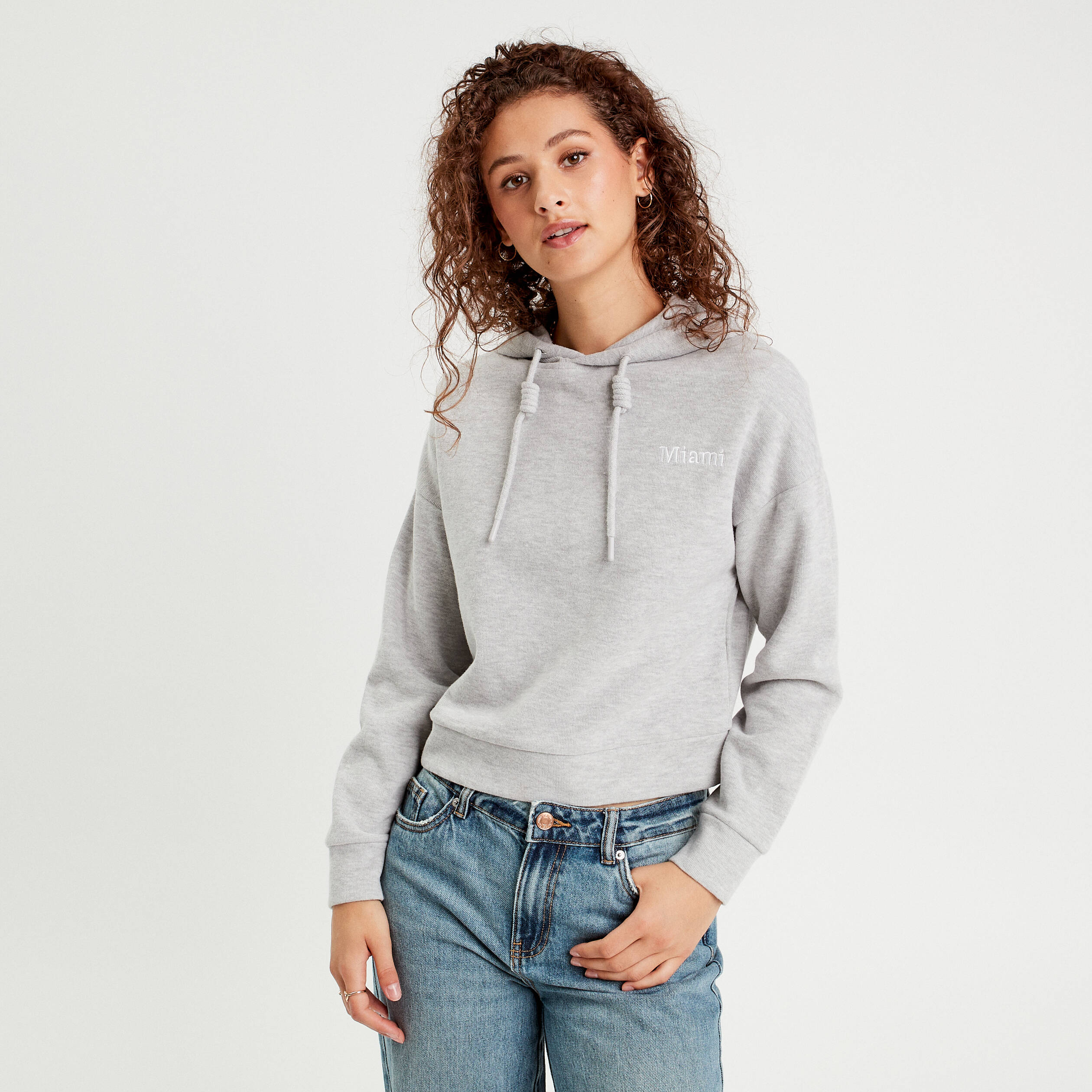 sweat-femme-capuche-461iva-1.jpg